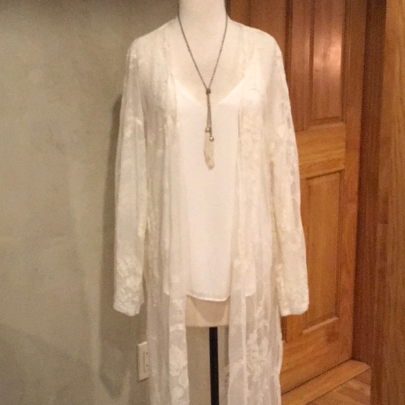 Jackets & Blazers - Beautiful Long Lace Kimono